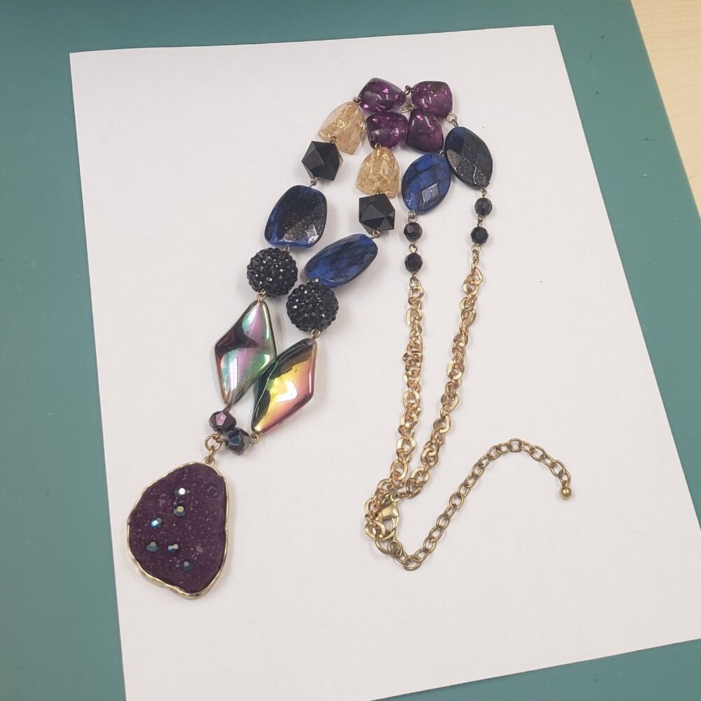 Purple druzy necklace, Large color beaded purple druzy pendant necklace